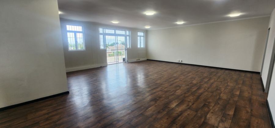 To Let commercial Property for Rent in Flamingo Vlei Western Cape